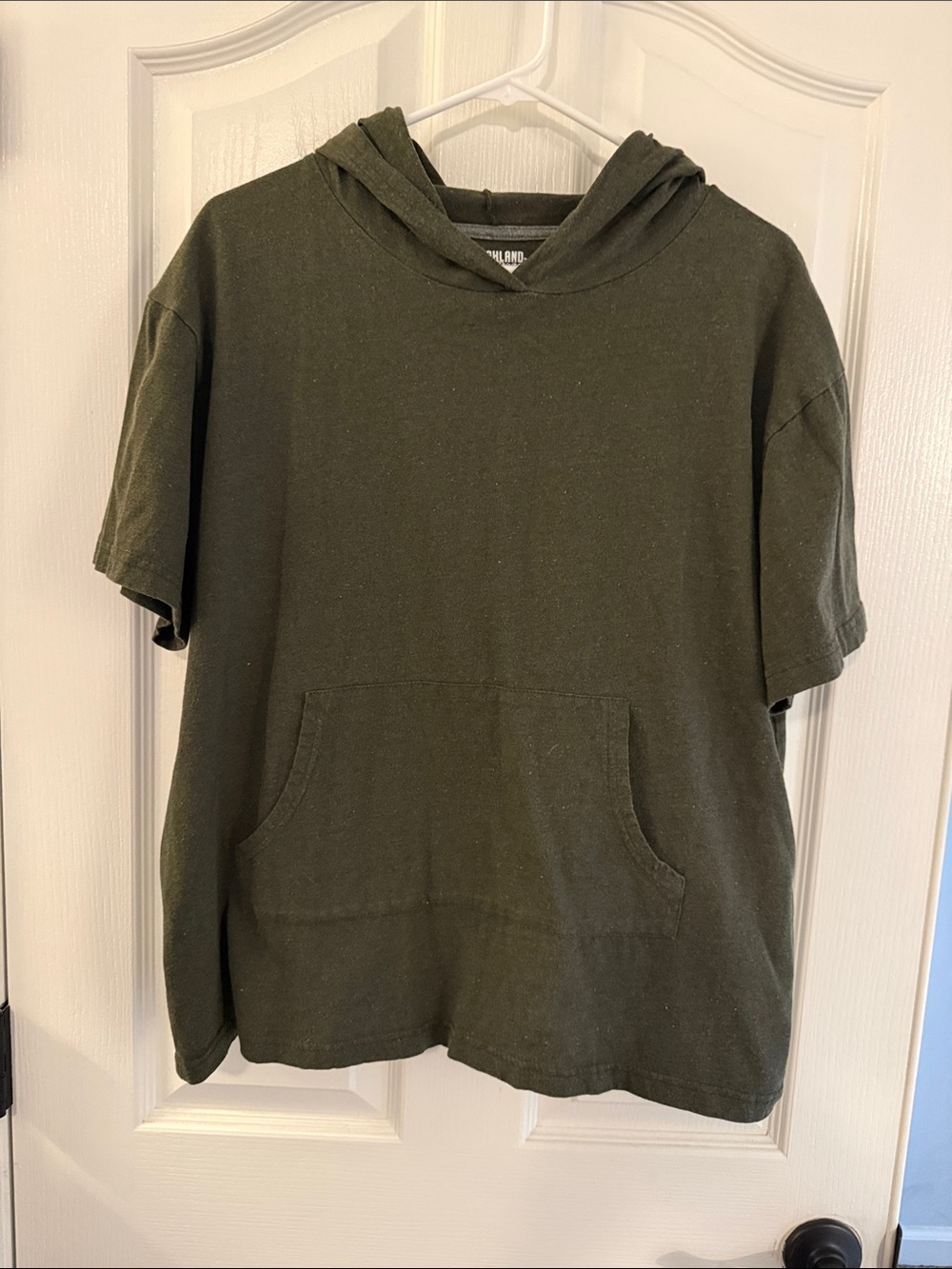 Men's short sleeve hooded pullover with front pocket